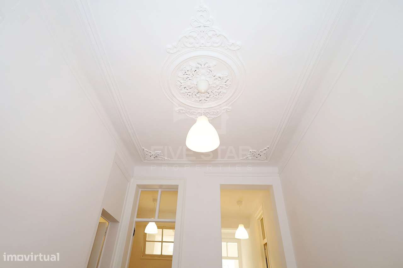 T1+1 - Príncipe Real - Renovado - Jardim Privado-5