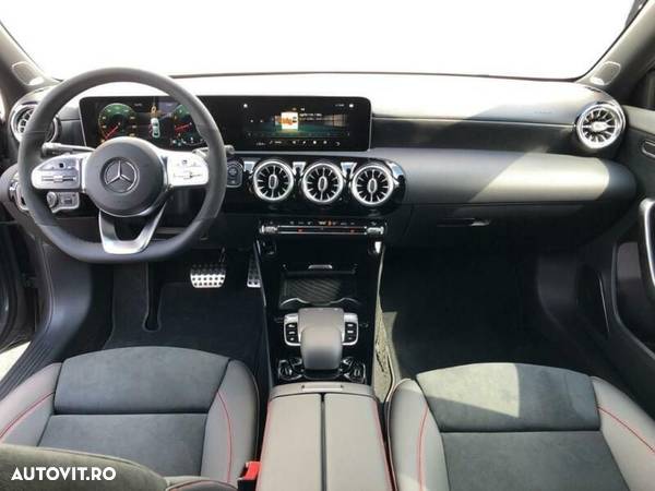 Mercedes-Benz A 250 4MATIC - 5