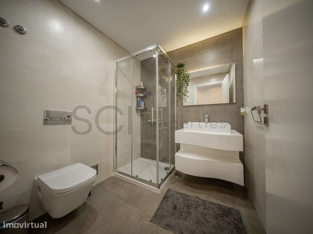 Apartamento Duplex T3+2 Parque Luso Box para Duas Viaturas-26
