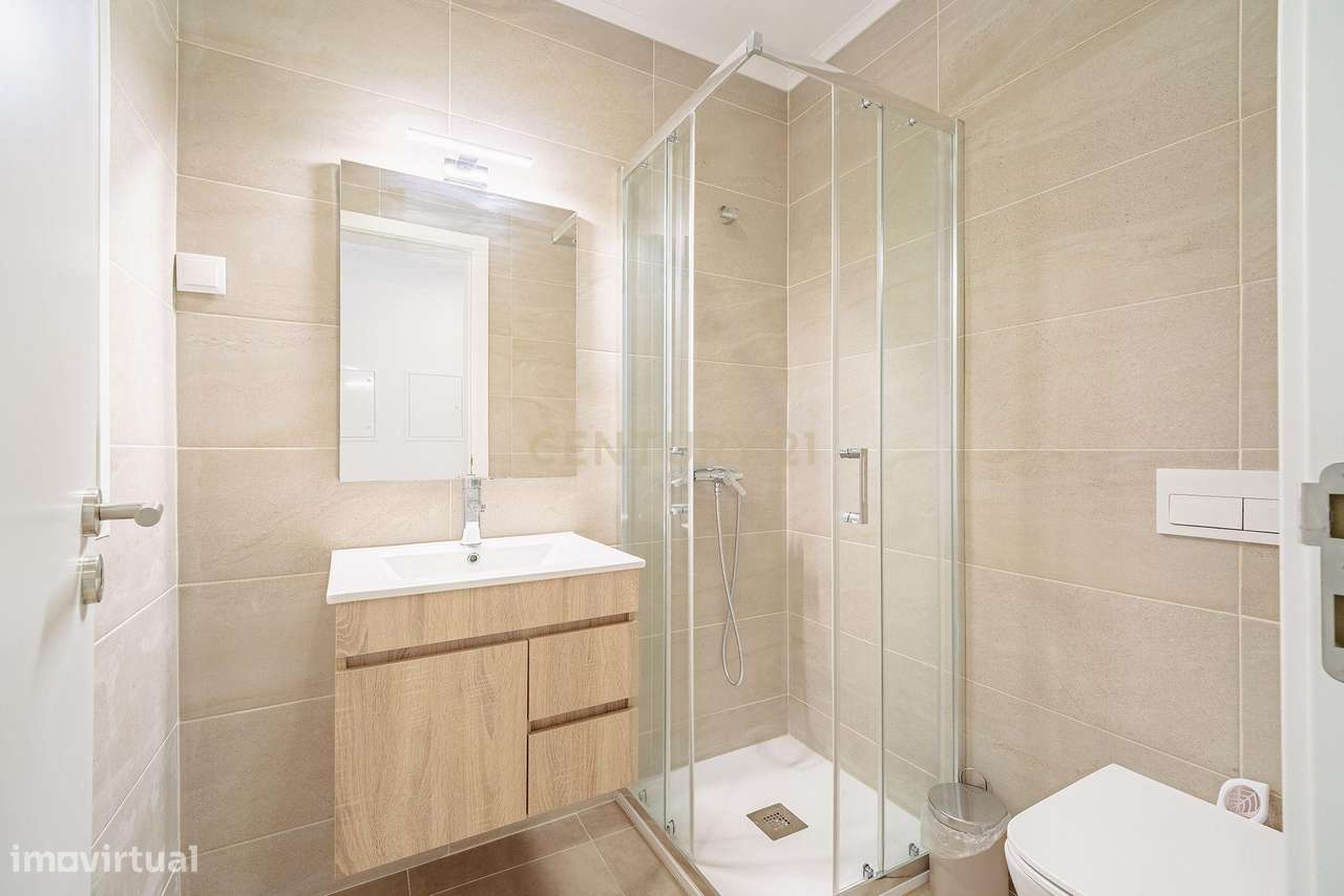 Moradia T3 - Quinta Genovesa/Sobreda-10