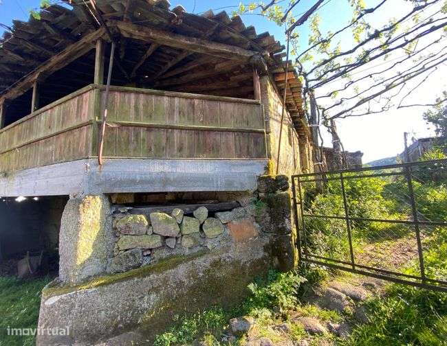 Moradia T2 para venda em Azias, Ponte da Barca, Viana do Castelo - Grande imagem: 4/17