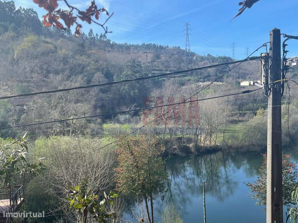 Terreno em São Miguel - Caniçada (Gerês) - Grande imagem: 3/22