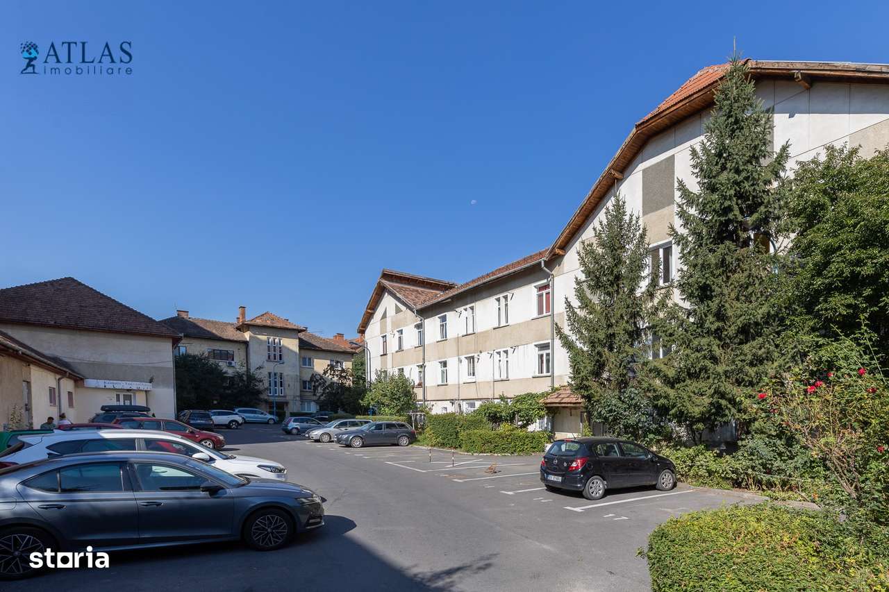 2 camere si birou, bloc vila central, et 1/3, renovat complet, parcare - Imagine principală: 1/12