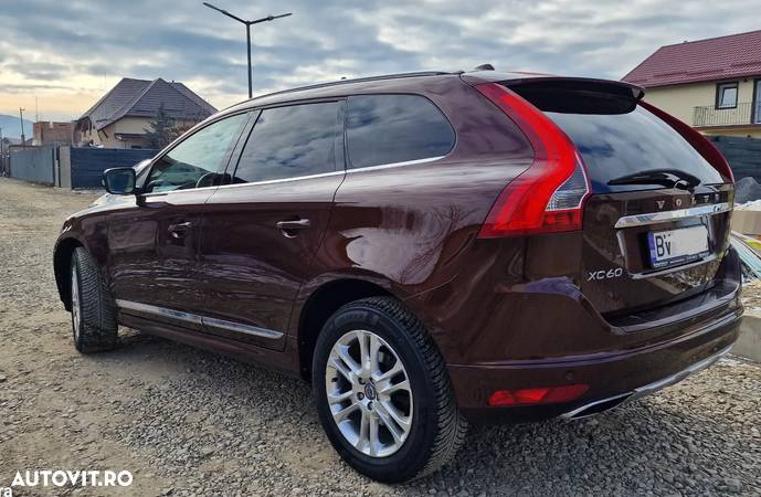 Volvo XC 60 2.4D AWD Summum - 4