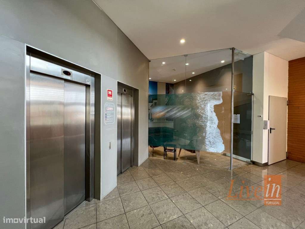 Lojas com arrecadação e parqueamentos na Ericeira - Grande imagem: 5/23