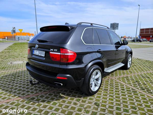 BMW X5 4.8i xDrive - 4