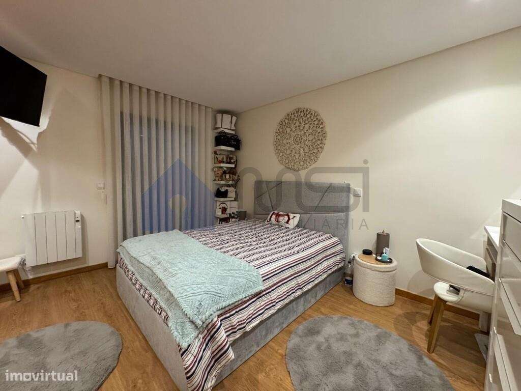 Moradia T3 em Matosinhos — Conforto e Elegância-23