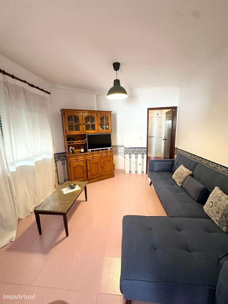 Moradia T3 junto ao porto de barcos de Escaroupim-14