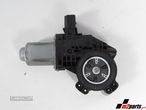 Motor elevador Direito/Trás Seminovo/ Original BMW X3 (F25) 67627258536 - 2