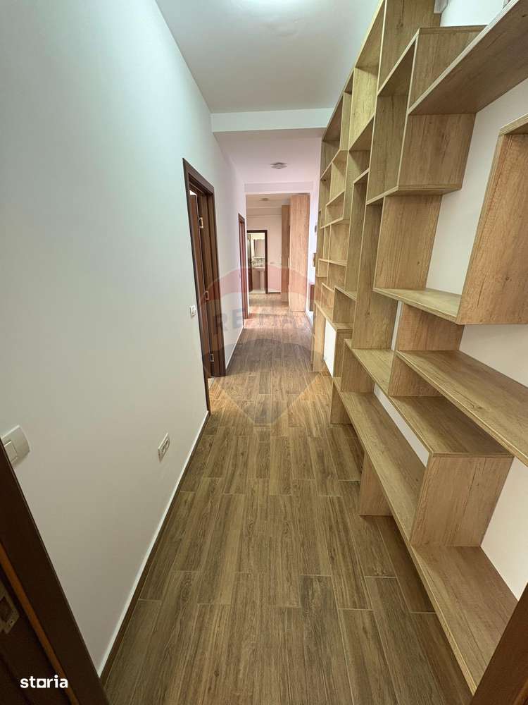 Apartament suprafata generoasa Sanpetru - Imagine principală: 3/11
