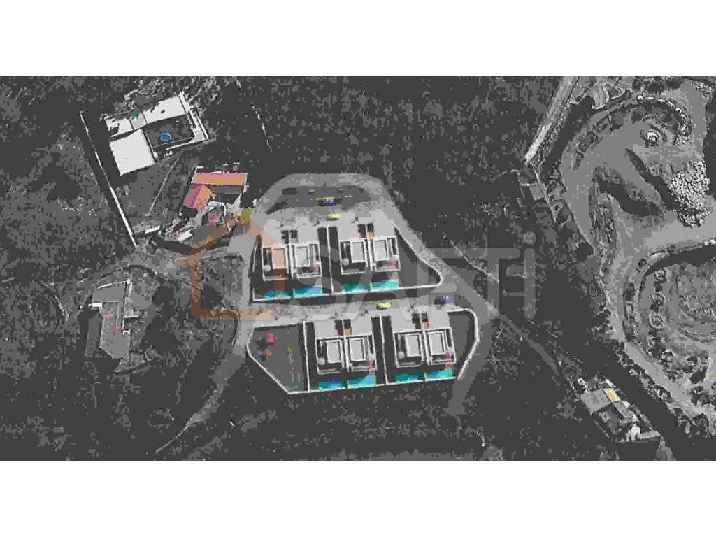 Projeto para construção de 8 moradias - Grande imagem: 4/5