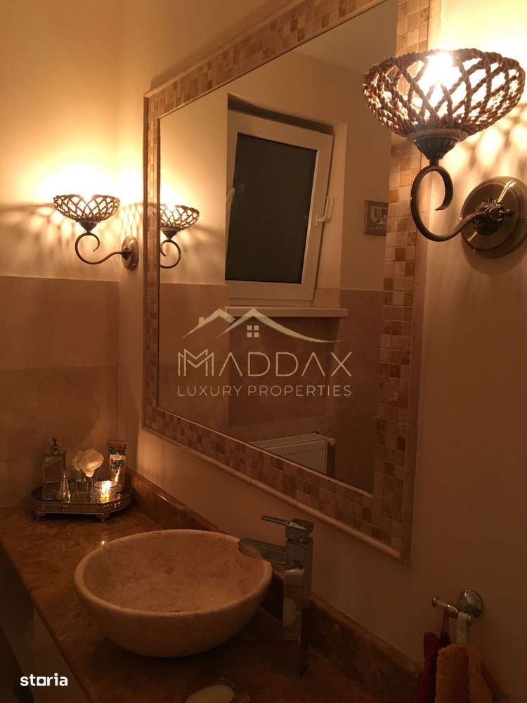 Apartament 5 camere**Oportunitate investitie**Caru"cu Bere//Centrul Is-12