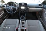 Volkswagen Golf - 32