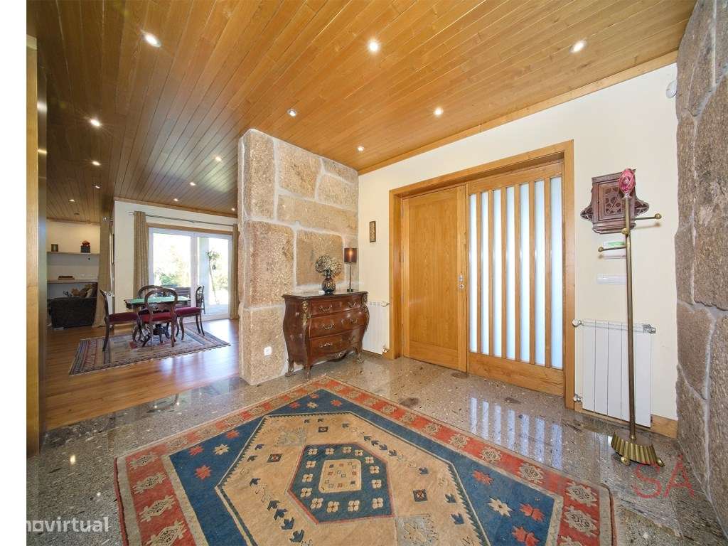 Moradia com piscina, jardim e bosque localizada na Encosta do Bom J...-23