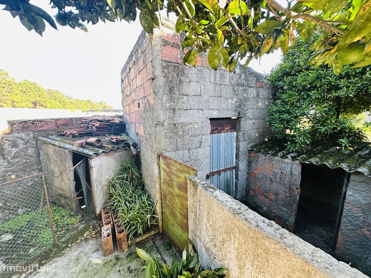 Excelente Moradia entrada Póvoa Varzim - Jardim 160m2 e terraço 35 m2-35