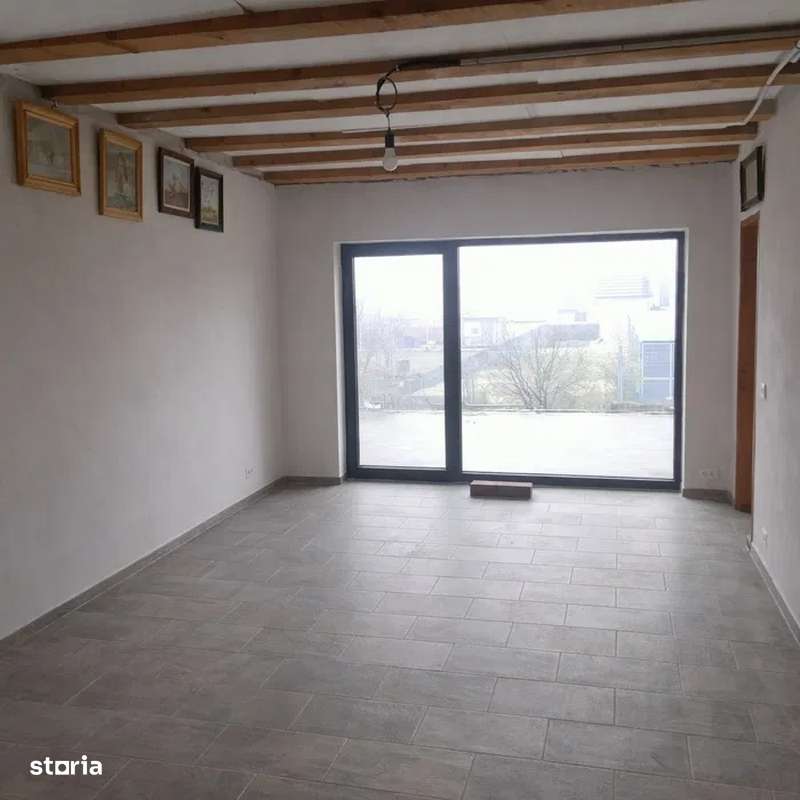 Casă în Stupini, COD 8277-4