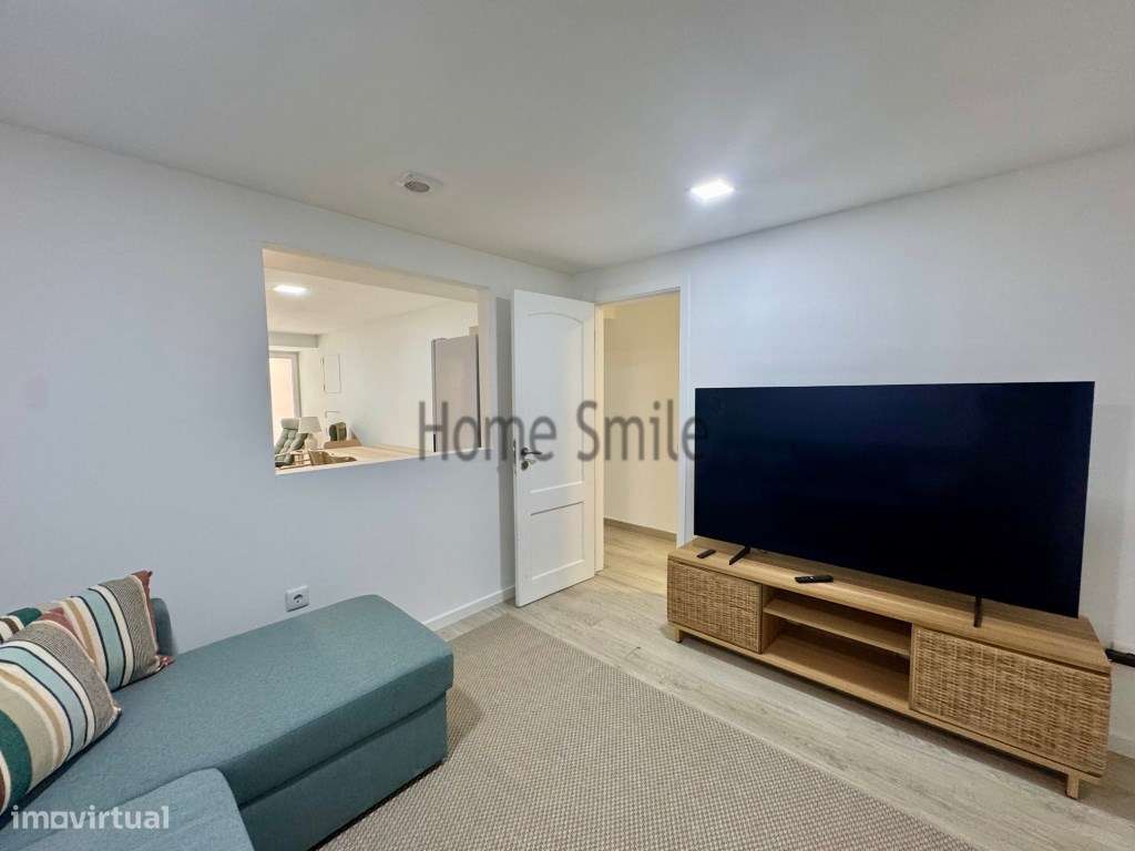 T1 + 1 NA PRIMEIRA LINHA. ALOJAMENTO LOCAL. PRAIA DA CALIFORNIA-14