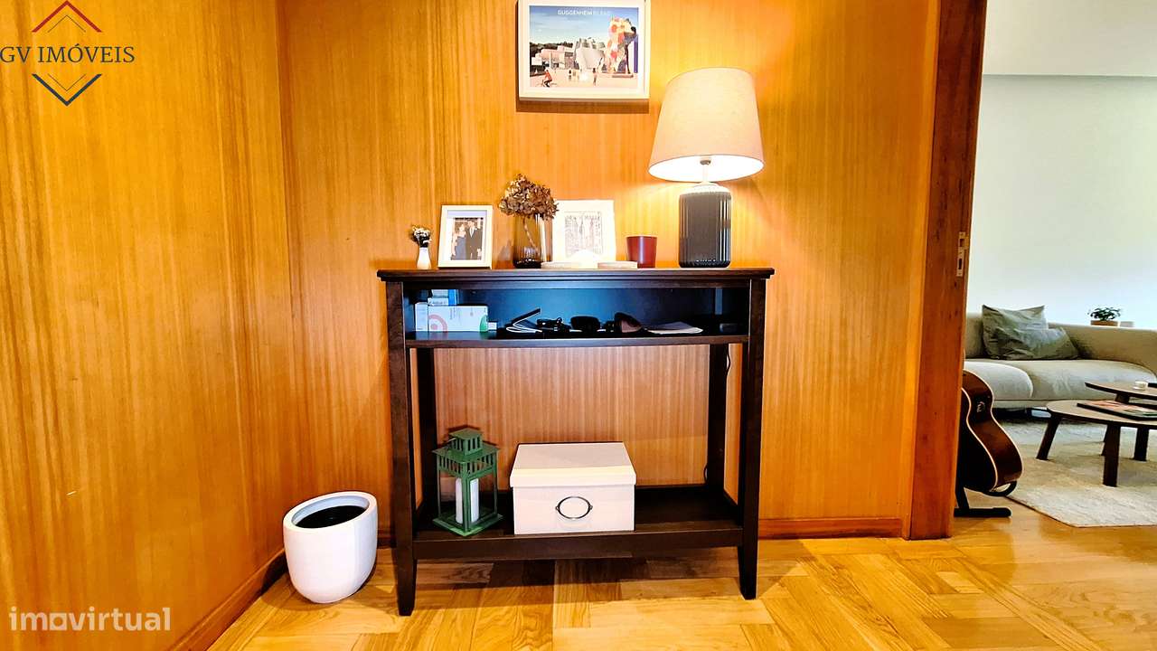 Excelente T1+1  Rua John Whitehead - Grande imagem: 4/30