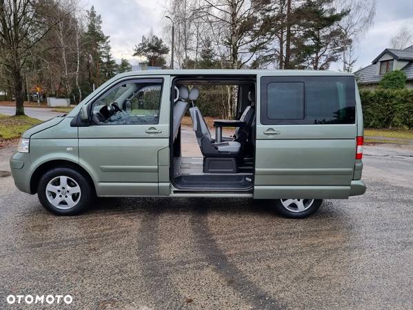 Volkswagen Multivan - 7