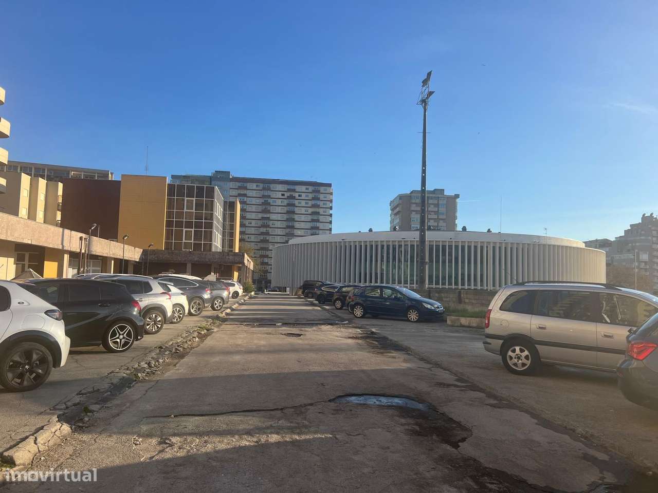 Apartameto t3 novo e moderno a 100 mts da praia - Grande imagem: 4/12