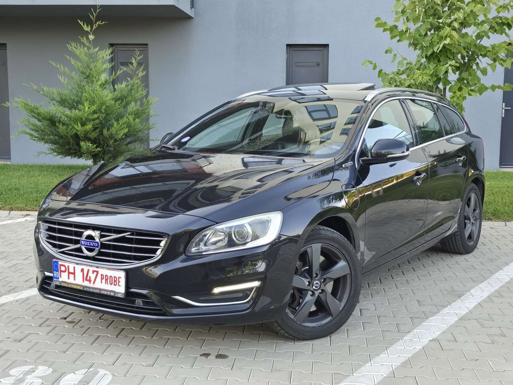 Volvo V60 I [2010 - 2018] D6 Plug-In-Hybrid AWD Geartronic Summum 2013