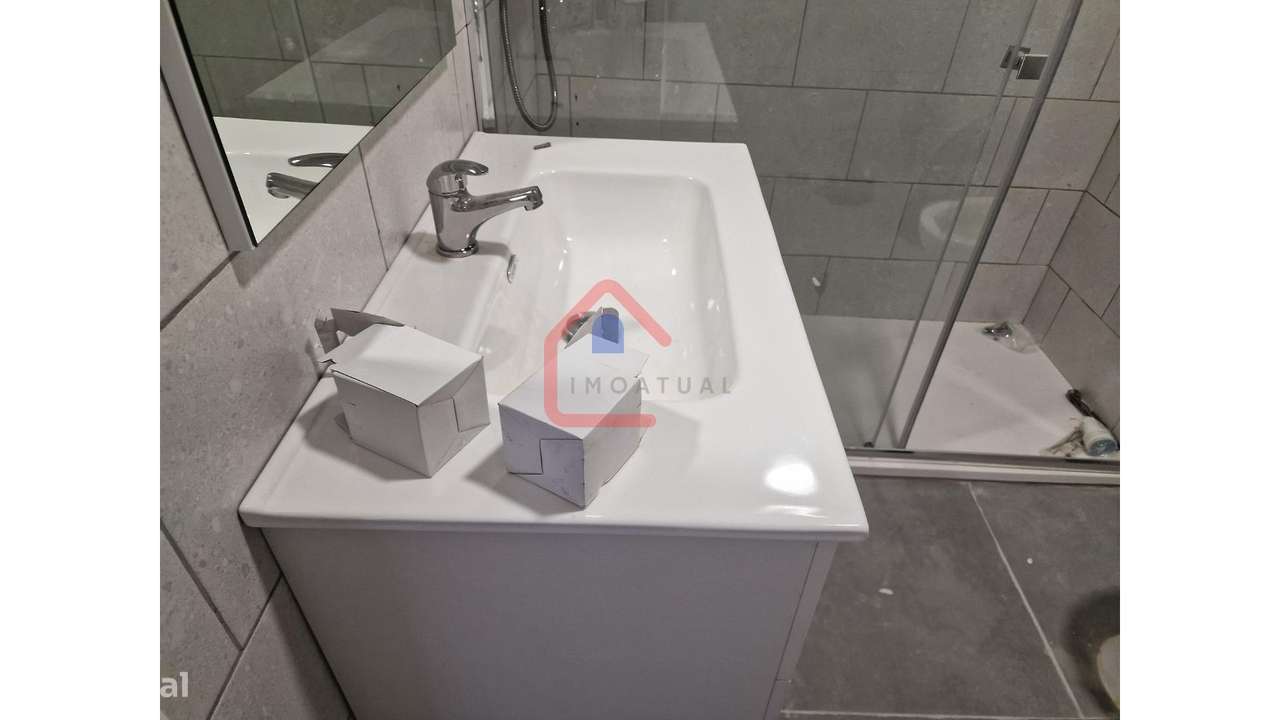 Apartamento T3 em Moita-9