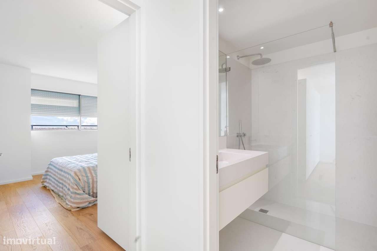 Apartamento T1 + 1 com vista, Campo Pequeno, Lisboa-22