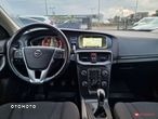 Volvo V40 - 16