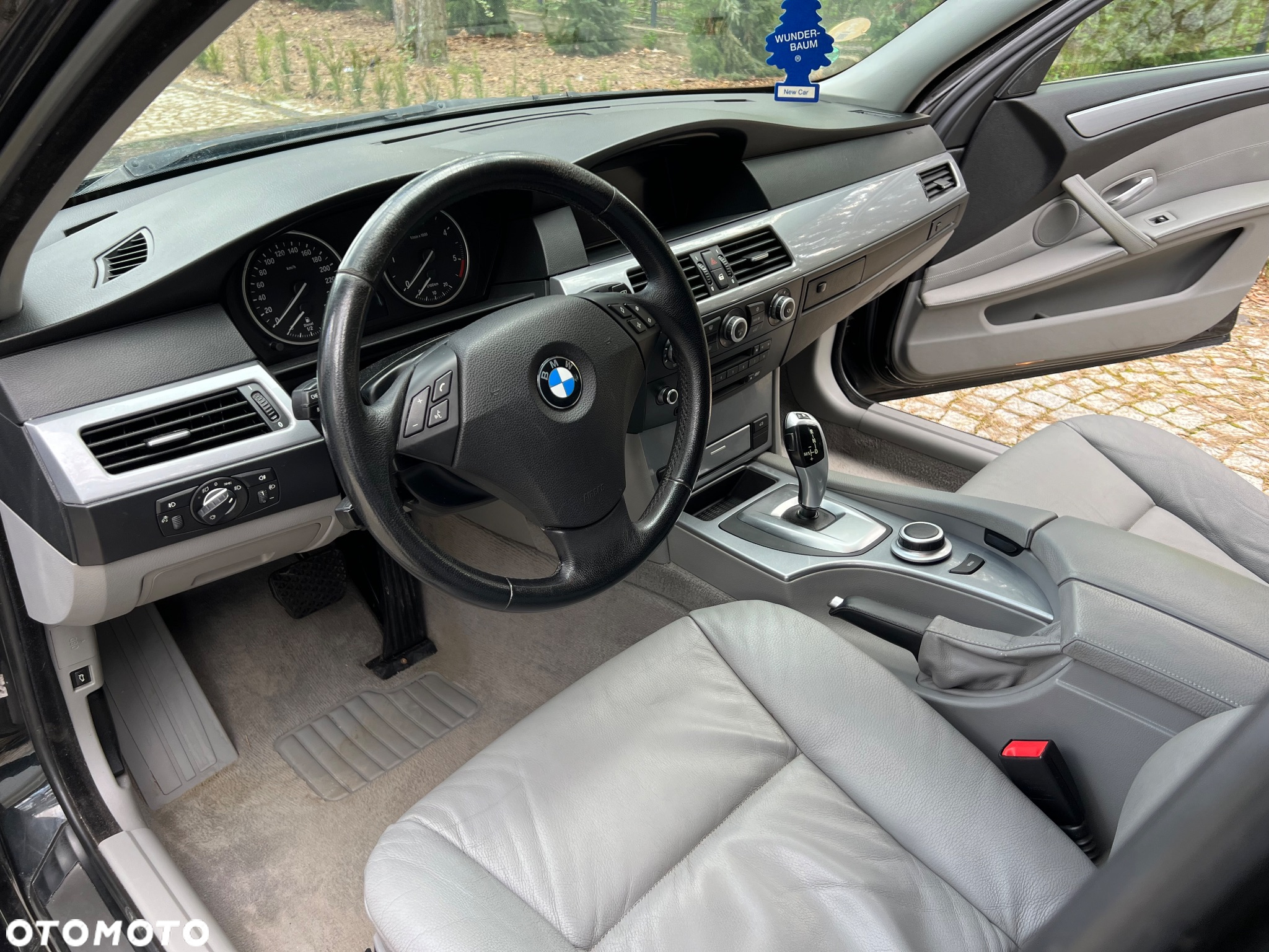 BMW Seria 5 - 14