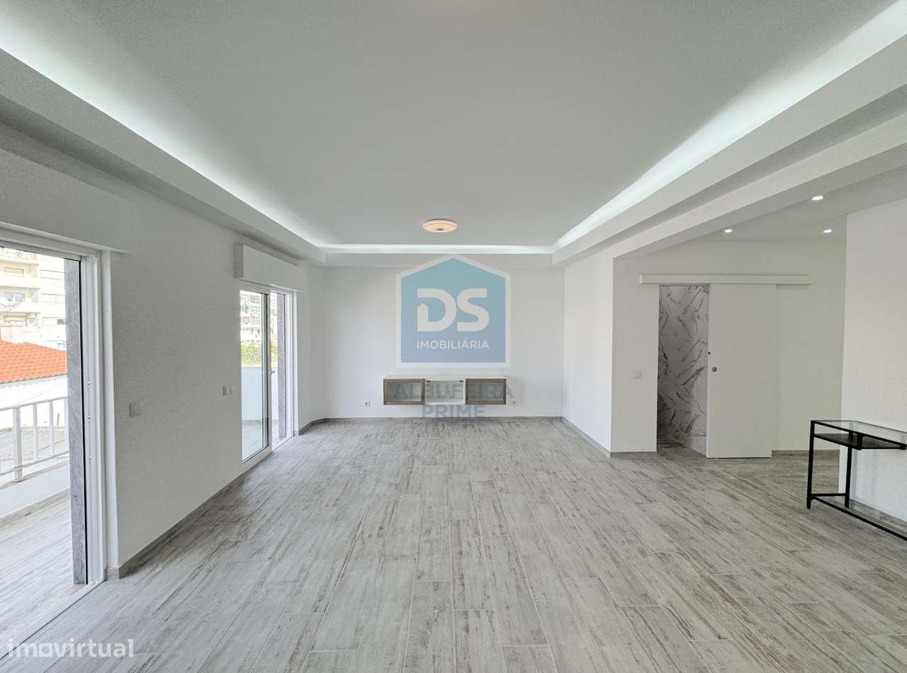 Apartamento T2 Venda em Quarteira,Loulé - Grande imagem: 4/35