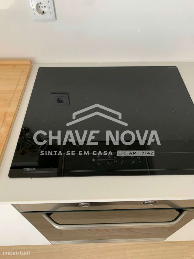 T0 Novo com Varanda e Garagem - Leça da Palmeira - Grande imagem: 3/10