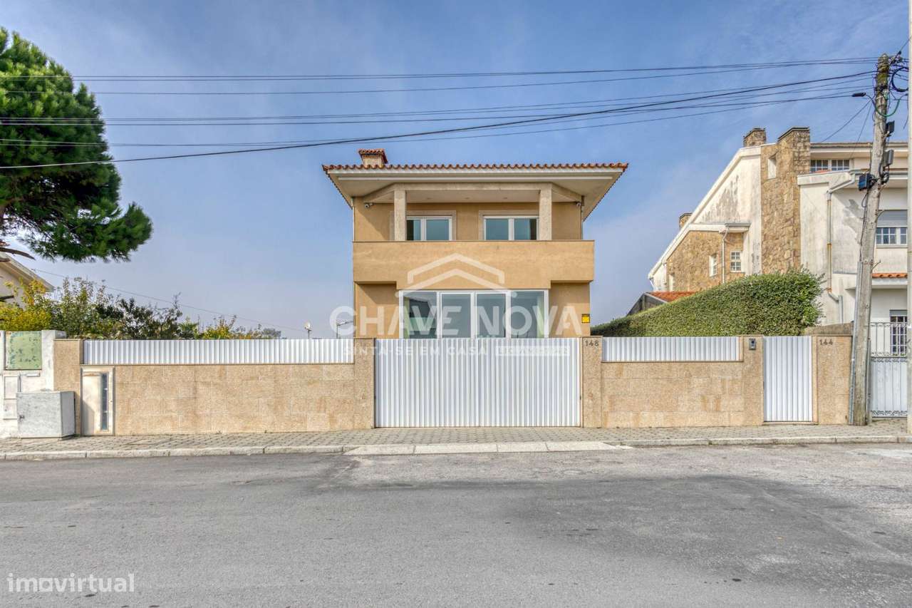 Moradia Isolada V3 c/ Piscina em Canidelo - Grande imagem: 3/25