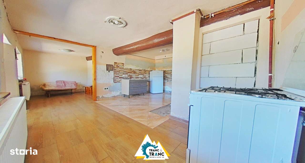 Casă spațioasă cu 3 camere în comuna Vladimirescu – aproape de Arad - Imagine principală: 4/13