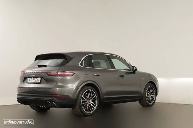 Porsche Cayenne E-Hybrid - 7