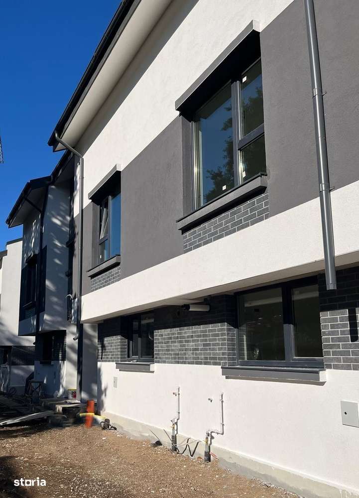 Vilă Mogoșoaia lângă pădure și lac, P+E+Mansardă, comision 0%-17