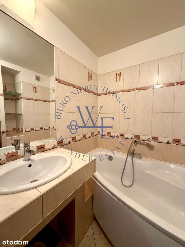 Przestronne mieszkanie trzypokojowe / Chojny-6