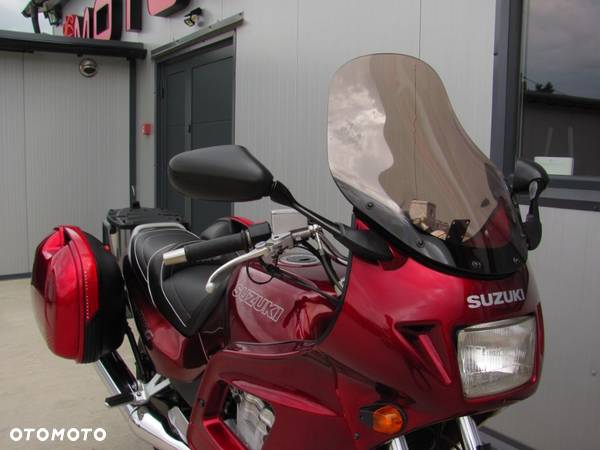 Suzuki GSX - 4