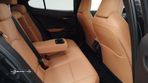 Lexus UX 250h Sport - 14