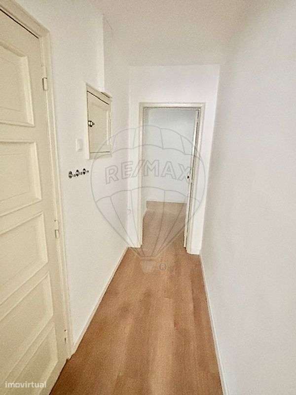Apartamento T2 para arrendamento - Grande imagem: 4/16