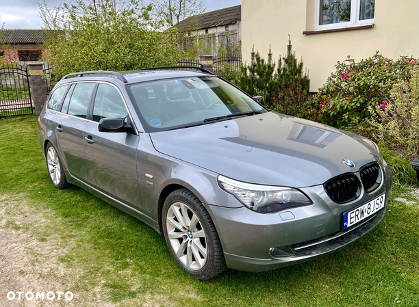 BMW Seria 5 530d xDrive - 2