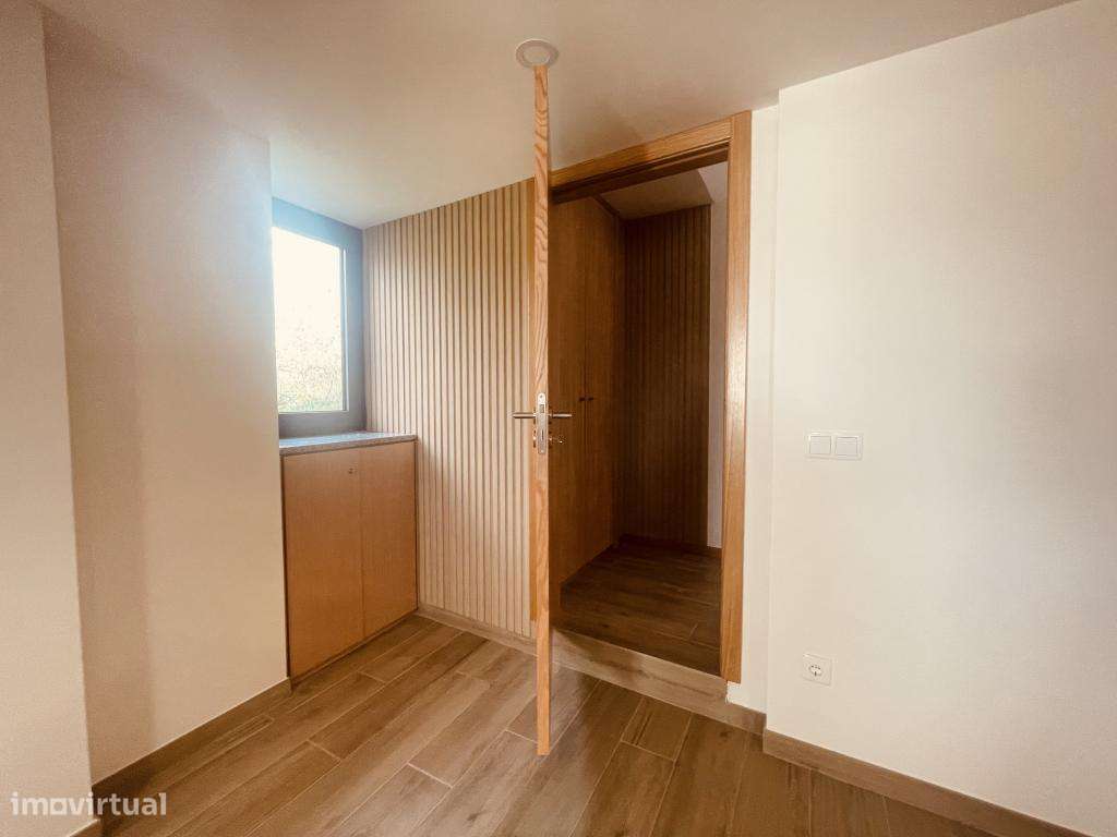 Moradia Nova Isolada à Venda na Guarda-16