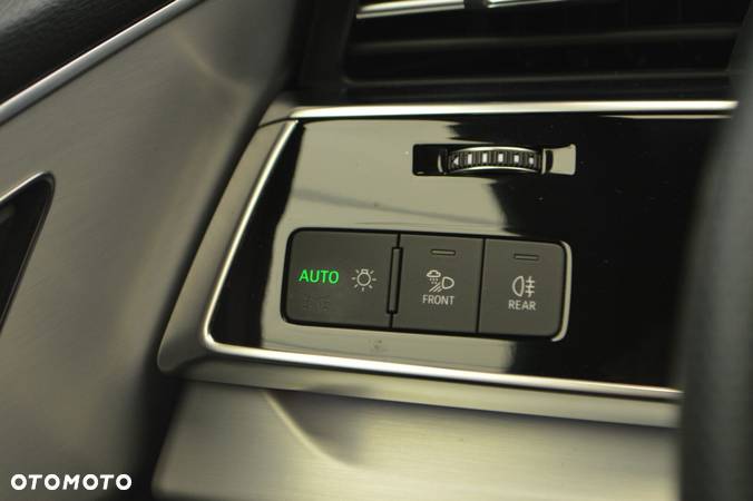 Audi Q8 50 TDI mHEV Quattro Tiptronic - 11