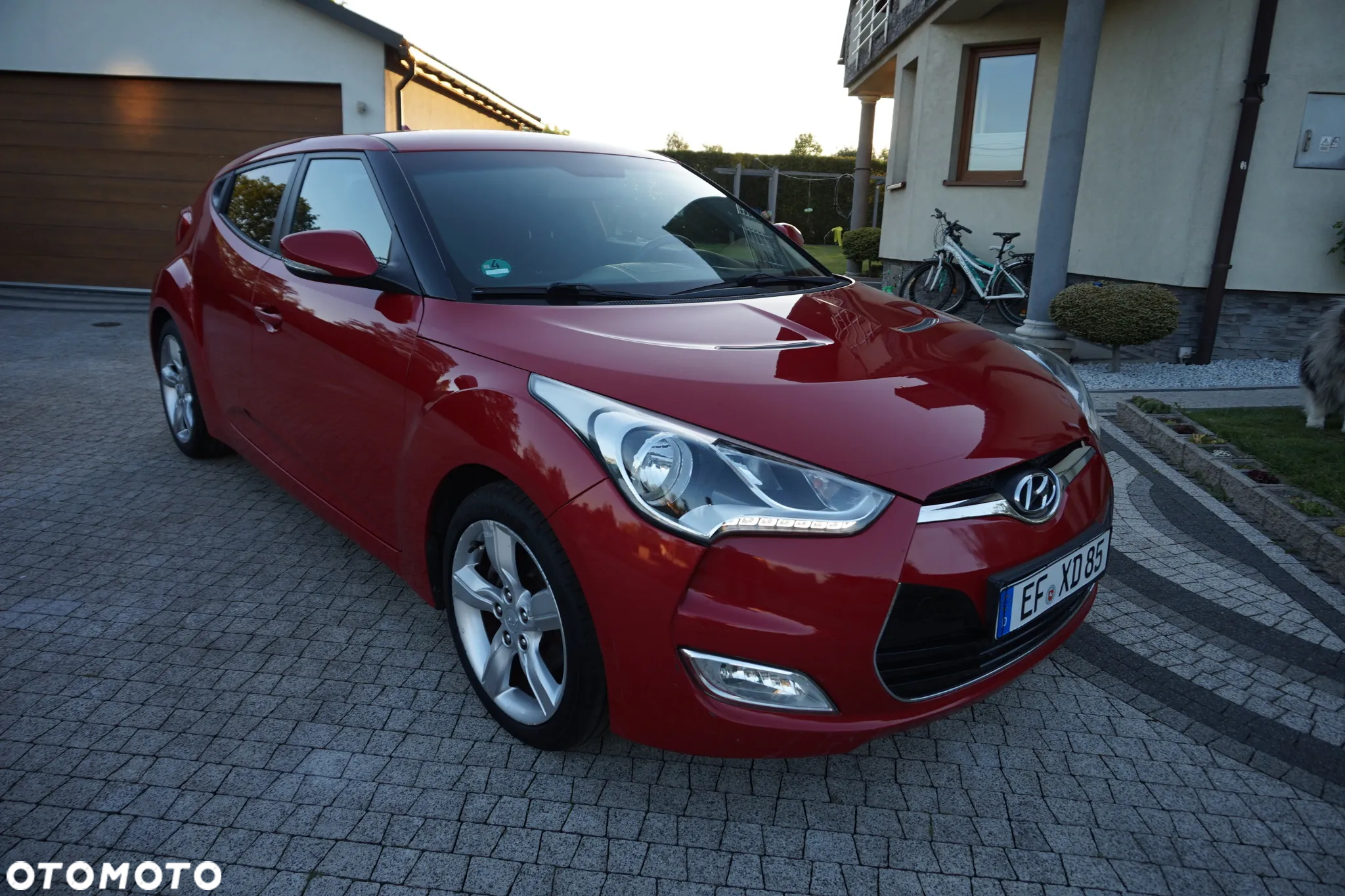 Hyundai Veloster - 16