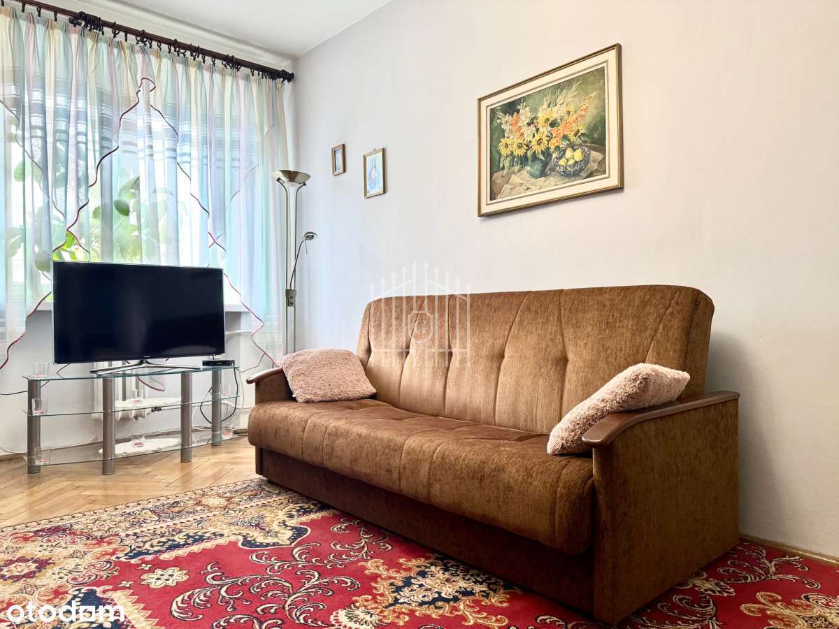 Gdynia Kamienna Góra! 2 pokoje| balkon| 2. piętro-0