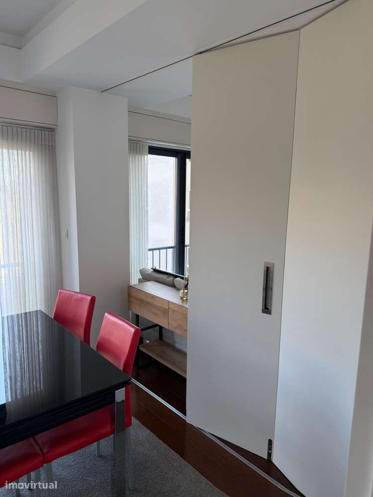 Apartamento T1+1 com ar condicionado e garagem no Saldanha, Lisboa - Grande imagem: 4/19