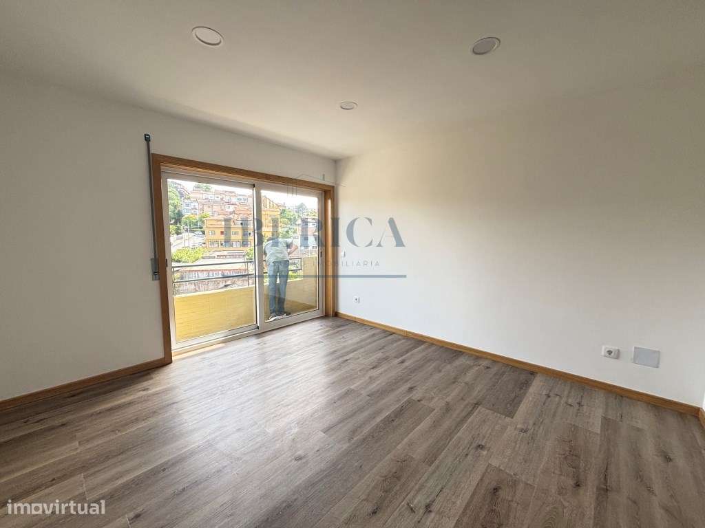 Apartamento T2 Venda Vila Nova de Gaia-9