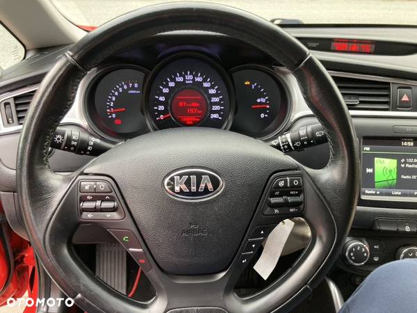 Kia Ceed 1.0 T-GDI 100 ISG Dream Team Edition - 18