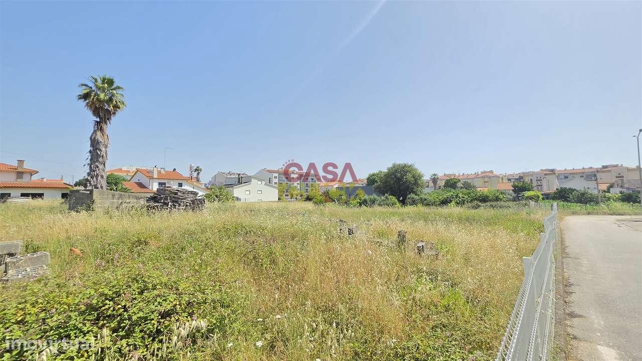 Terreno Para Construção T3 Venda em Nossa Senhora de Fátima,Entroncame-8
