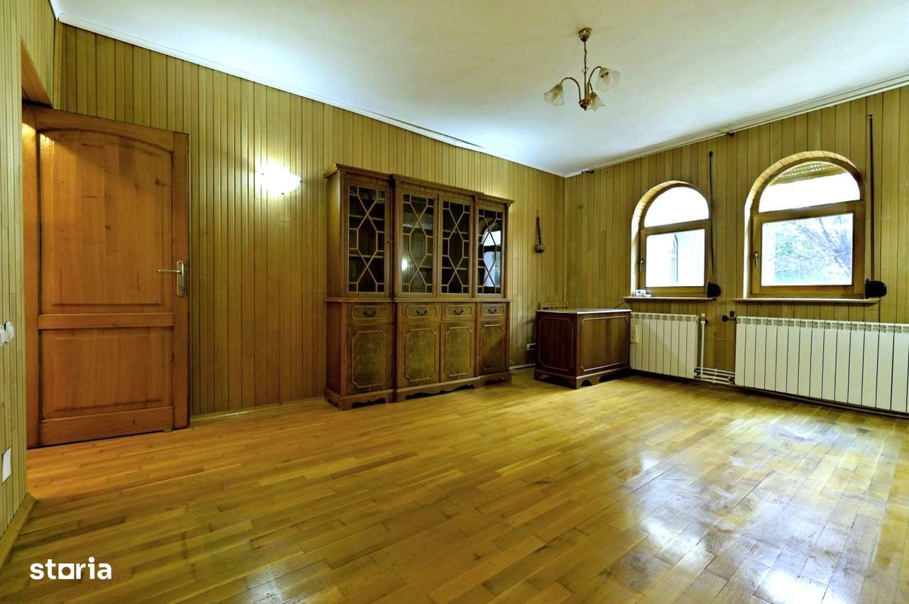 Vanzare vila 6 camere 316mp + garaj + teren 1490mp Centru Snagov ILFOV-3