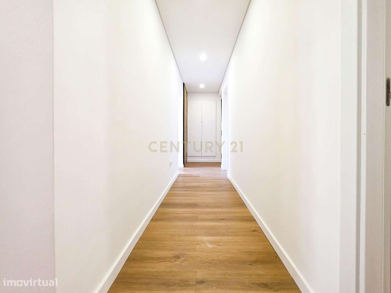 Apartamento Luxuoso em Póvoa de Santa Iria, Vila Franca de Xira-12
